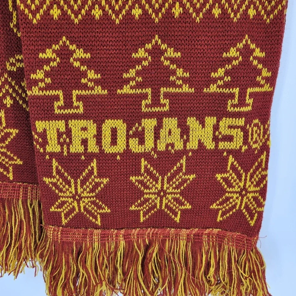 USC Trojans Red Yellow Logo NCAA College Scarf Winter